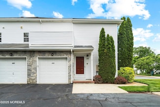 368 Volley Ct, Wall Township, NJ 07719