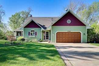 7785 214th St N, Forest Lake, MN 55025