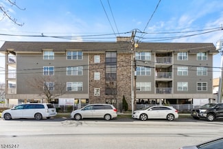 594-596 Jefferson Ave Unit 304, Elizabeth, NJ 07201