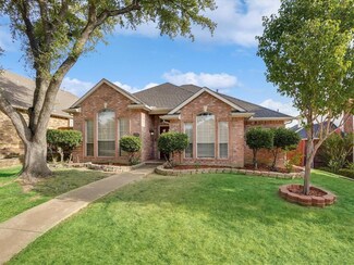 1733 Blackstone Dr, Carrollton, TX 75007