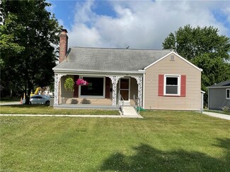 101 N Middle St, Columbiana, OH 44408