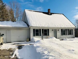 206 W Cobble Hill Rd, Barre, VT 05641