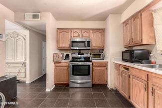 801 E Oakland St, Chandler, AZ 85225