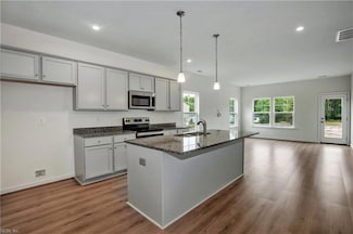 135 Getty Rd, Suffolk, VA 23434