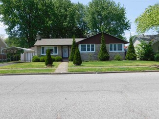 237 14th St, Tell City, IN 47586
