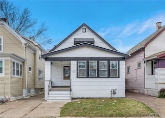 222 Roslyn St, Buffalo, NY 14215