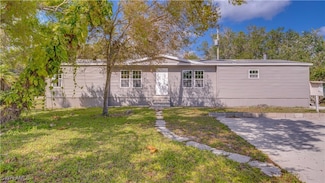 360 State St, North Fort Myers, FL 33903
