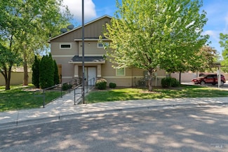 6627 W Irving St, Boise, ID 83704
