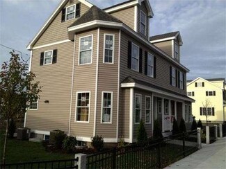 129 Main St Unit 3, Quincy, MA 02169