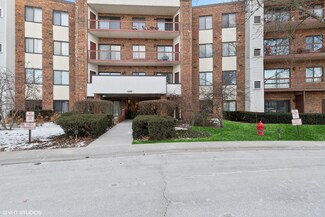 1500 Harbour Dr Unit 1F, Wheeling, IL 60090