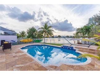 1594 NW 158th Ave, Pembroke Pines, FL 33028