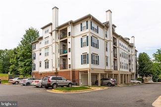 4191 Lochleven Trail Unit 302, Fairfax, VA 22030