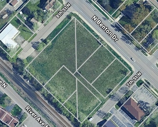 709 N Benton Dr, Sauk Rapids, MN 56379