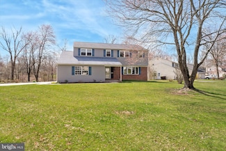 2010 Greyhorse Dr, Warrington, PA 18976
