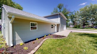 5401 Sir Barton Dr, Louisville, KY 40272