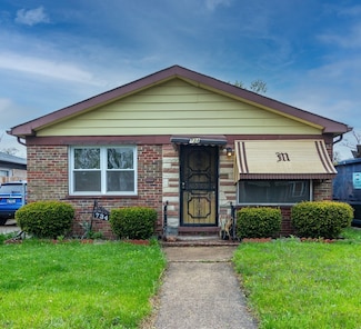 734 E 155th Place, Phoenix, IL 60426