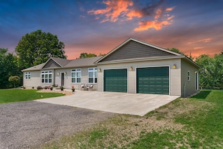 32908 285th Ave, Le Sueur, MN 56058