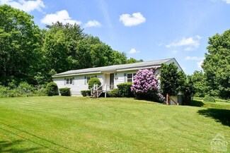 423 Wadsworth Rd, East Chatham, NY 12060