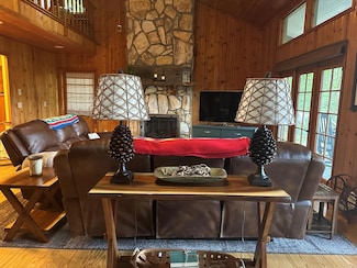 34 Parker Farm Rd, Franklin, NC 28734