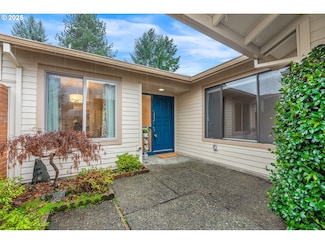 15890 SW Greens Way, Portland, OR 97224