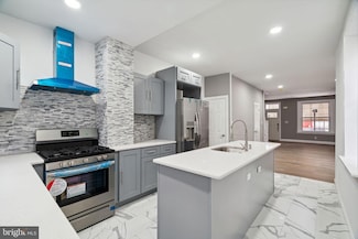 2819 W Montgomery Ave, Philadelphia, PA 19121