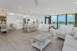 3450 Gulf Shore Blvd N Unit 508, Naples, FL 34103