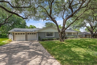 6404 Dakar Rd W, Fort Worth, TX 76116