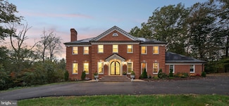 10900 Tara Rd, Potomac, MD 20854