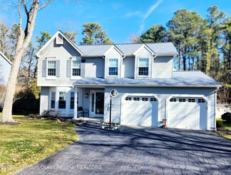 62 Picadilly Cir, Marlton, NJ 08053