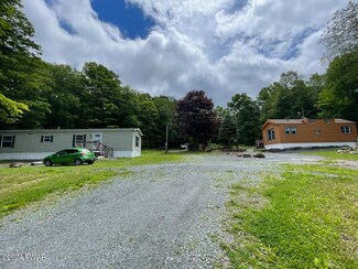 1930 Becks Crossing Rd, Madison Township, PA 18444