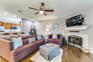 2019 Mcbroom St, Dallas, TX 75212