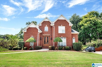 165 Cluster Springs Cir, Gardendale, AL 35071