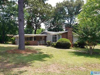749 Sherwood Rd, Fairfield, AL 35064