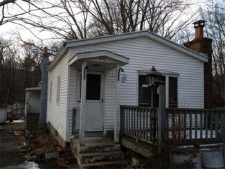 25 Dawson Rd, Worcester, MA 01602