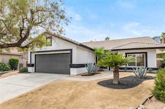 1533 Lorena Way, Palm Springs, CA 92262