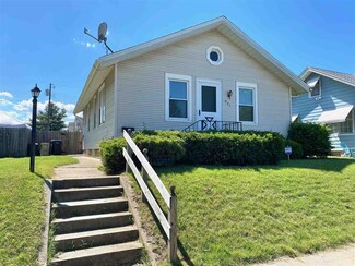 821 S 27th St, South Bend, IN 46615