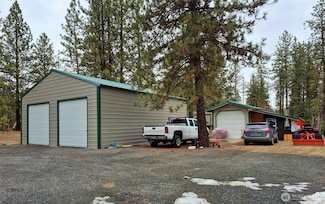 5 Crestview Dr, Kettle Falls, WA 99141
