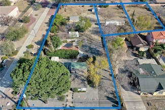 193 N Maple Ave, Fontana, CA 92335