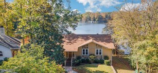 955 S Confederate Dr, Macon, GA 31220