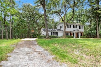 2061 Laurel Dr, Middleburg, FL 32068