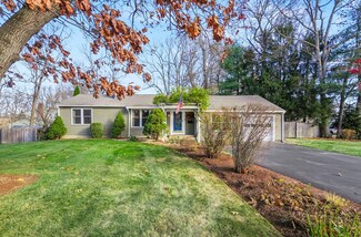 101 Nola Dr, Holden, MA 01520