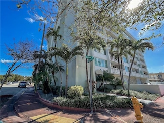 8233 Harding Ave Unit 204, Miami Beach, FL 33141