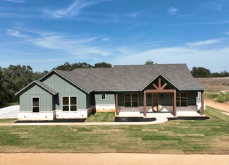 317 Zebrastone, Poolville, TX 76487