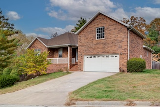 1209 S 21st Ave, Ozark, MO 65721