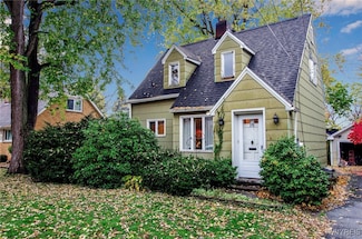 15 Villa Place, Lancaster, NY 14086