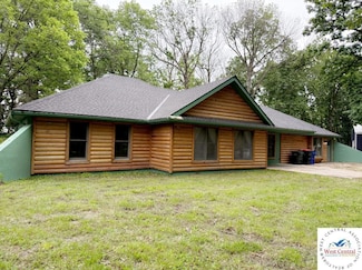 18019 S Wilmoth Rd, Pleasant Hill, MO 64080