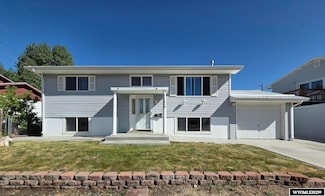 2120 Glendale Ave, Casper, WY 82601