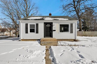 1218 Linwood St, Lansing, MI 48915