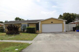 143 N Chillingworth Dr, West Palm Beach, FL 33409