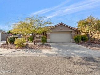 41371 N Yorktown Trail Unit 15, Anthem, AZ 85086